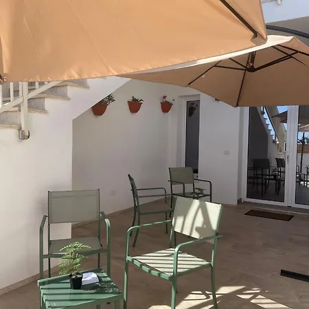 Villino Uso Turistico Cala Croce * Lampedusa